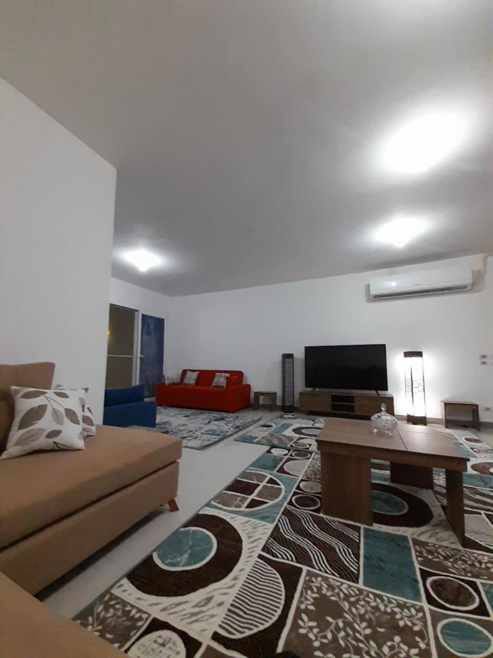 Luxury Sea-view 2 Bedrooms In Hadaba Apartmán *